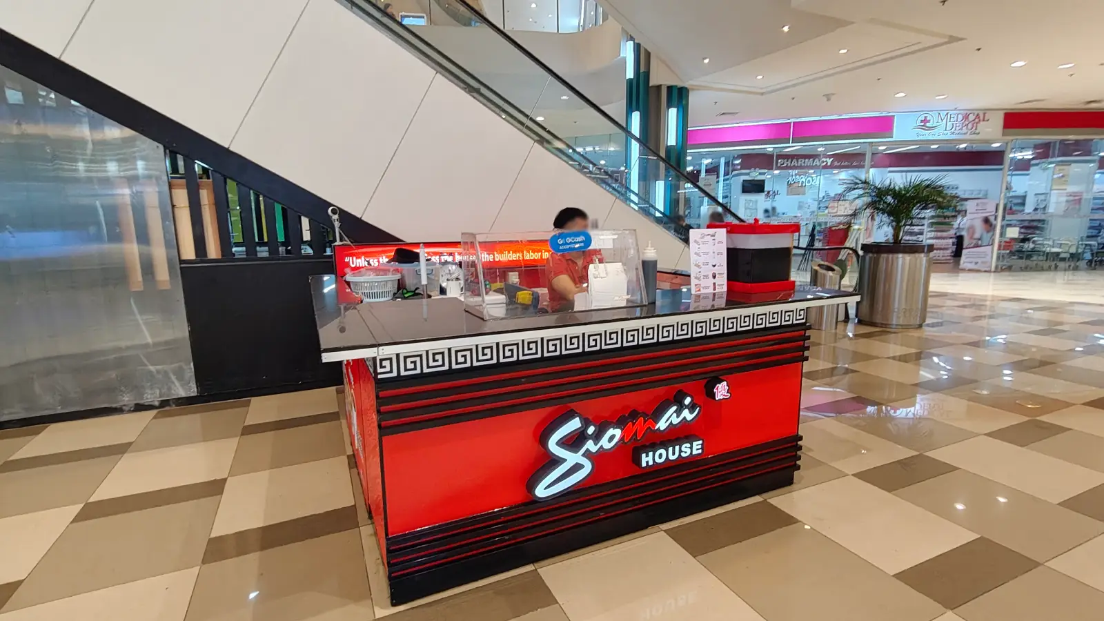 SIOMAI HOUSE in Fairview Terraces